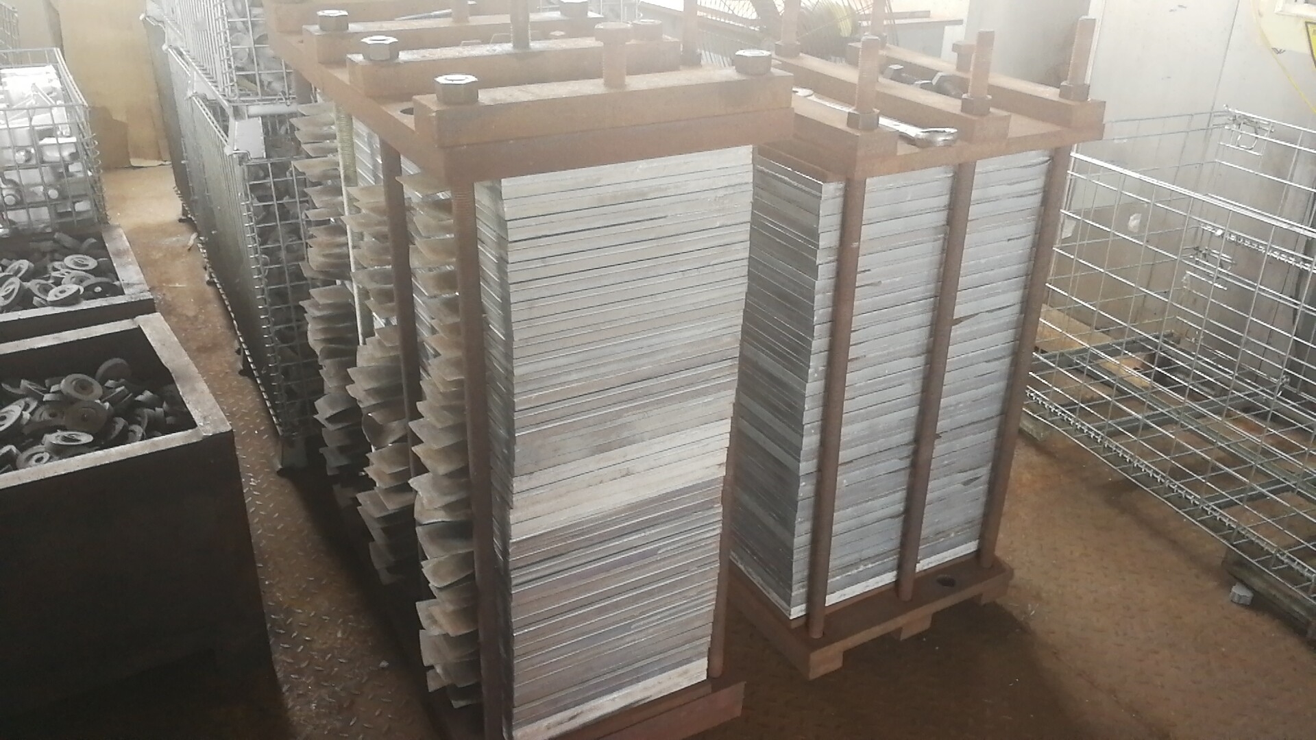 高铁零件（水冷套）